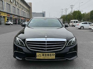 奔驰E级 E300L 2.0T 自动 运动时尚型改款 