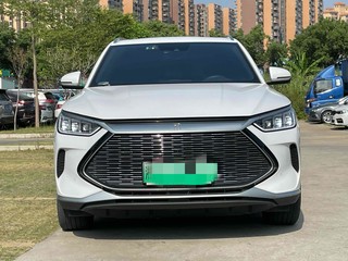 比亚迪宋PLUS PHEV 1.5L 自动 旗舰型 