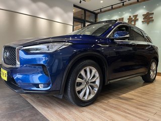 英菲尼迪QX50 2.0T 
