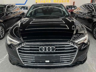 奥迪A6L 40TFSI 2.0T 自动 豪华致雅型 