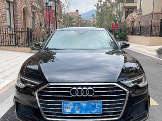 奥迪A6L 40TFSI 2.0T 自动 豪华致雅型 