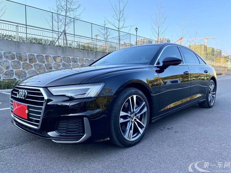 奥迪A6L 40TFSI 2022款 2.0T 自动 豪华动感型 (国Ⅵ) 