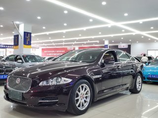 捷豹XJ 2.0T 典雅商务版 