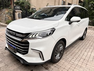 maxus迈克萨斯g50 1.5t 自动 豪华版