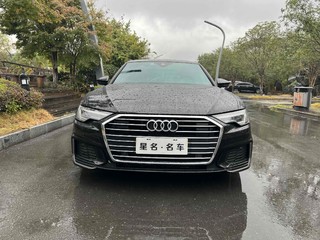 奥迪A6L 45TFSI 