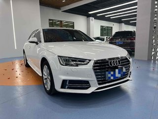 奥迪A4L 40TFSI 2.0T 自动 进取型 