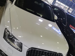 奥迪Q5 40TFSI 2.0T 自动 技术型 