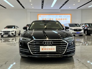 奥迪A8L 55 3.0T 自动 投放版尊享型 