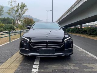 奔驰E级 E300L 改款时尚型 