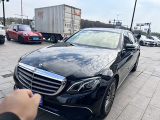 奔驰E级 E300L 时尚型 