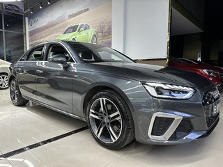 奥迪A4L 40TFSI 2.0T 自动 豪华动感型 