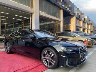 奥迪A6L 40TFSI 2.0T 自动 豪华动感型 