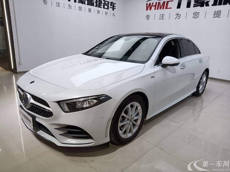 奔驰A级 A200L 2019款 1.3T 自动 运动轿车版 (国Ⅵ) 