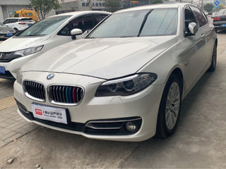 宝马5系 525Li 2.0T 自动 豪华设计套装 