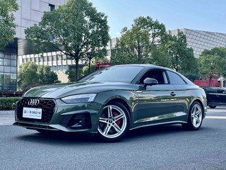 奥迪A5 Coupe 40 TFSI 2.0T 自动 时尚动感型 