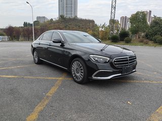 奔驰E级 E300L 2.0T 自动 时尚型 