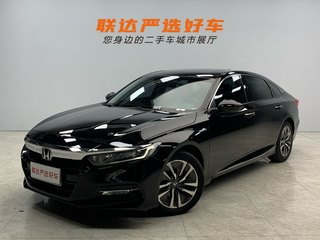 本田雅阁 2.0L 自动 锐领版 