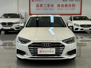 奥迪A4L 40TFSI 2.0T 自动 豪华致雅型 