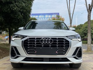 奥迪Q3 35TFSI 1.4T 自动 时尚动感型 