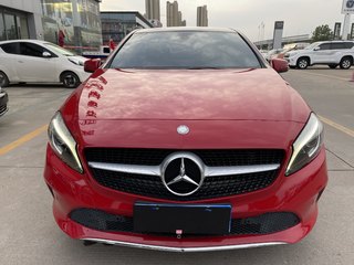 奔驰a级 a200 1.6t 自动 时尚型