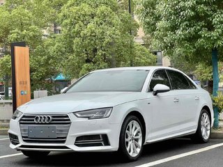 奥迪A4L 40TFSI 2.0T 自动 plus时尚型 