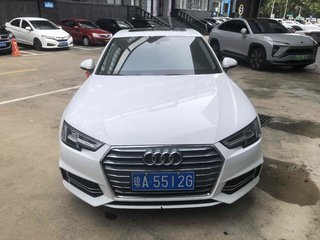 奥迪A4L 40TFSI 2.0T 自动 30周年时尚型 