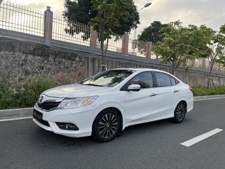 凌派 1.8L 豪华版 