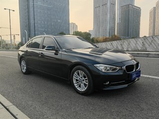 宝马3系 320Li 2.0T 自动 改款豪华设计套装 