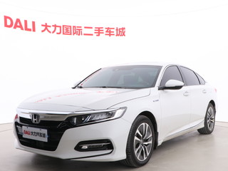 本田雅阁 2.0L 自动 锐领版 