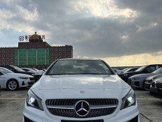 奔驰CLA级 CLA220 2.0T 自动 