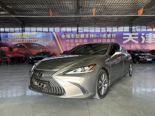 雷克萨斯ES 300h 