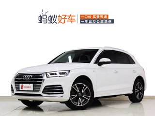 奥迪Q5L 45TFSI 2.0T 自动 尊享时尚型 