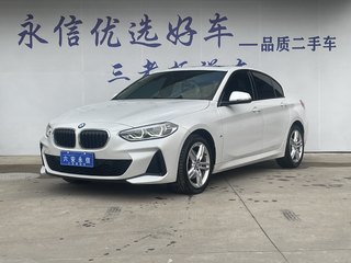 宝马1系 120i 1.5T 自动 M运动套装 