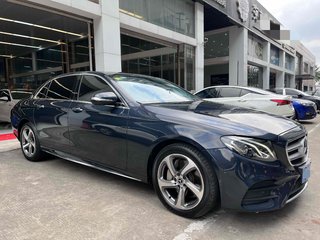 奔驰E级 E300L 2.0T 自动 运动时尚型 