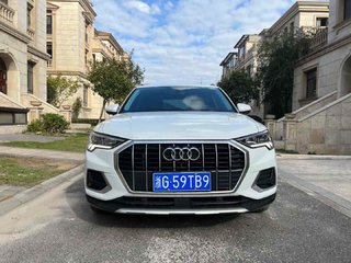 奥迪Q3 35TFSI 1.4T 自动 进取致雅型 