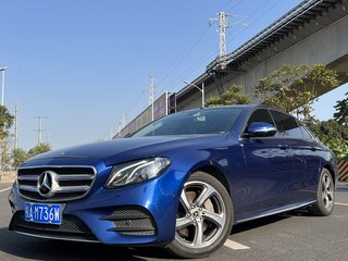 奔驰E级 E300L 2.0T 自动 运动时尚型 