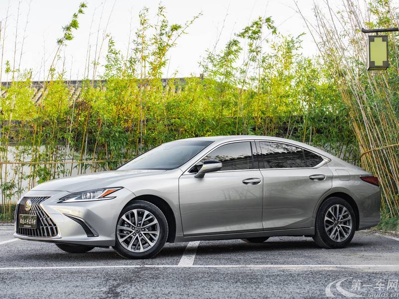 雷克萨斯ES 300h [进口] 2021款 2.5L 自动 卓越版 