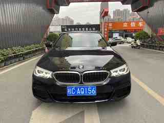 宝马5系 525Li 2.0T 自动 豪华套装 