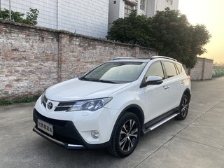 丰田RAV4 2.5L 自动 豪华型 