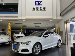 奥迪A3 35TFSI 1.4T 自动 时尚型Limousine 