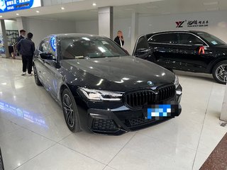 宝马5系 525Li 2.0T 自动 M运动套装 