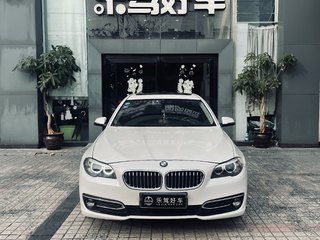 宝马5系 525Li 2.0T 自动 豪华设计套装 