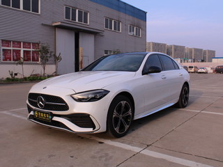 奔驰C级 C260L 1.5T 自动 皓夜运动版 