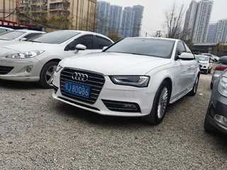 奥迪A4L 35TFSI 2.0T 自动 舒适型典藏版 