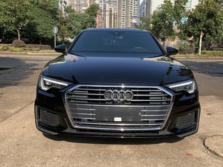 奥迪A6L 45TFSI 2.0T 自动 臻选动感型 