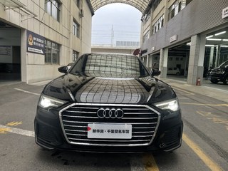 奥迪A6L 40TFSI 2.0T 自动 豪华动感型 