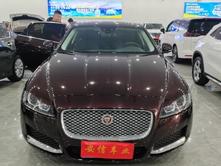 捷豹XFL P200 2.0T 自动 精英版 