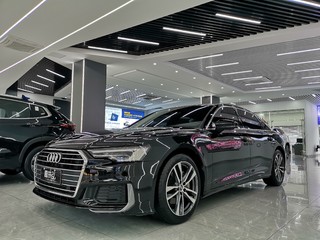 奥迪A6L 40TFSI 2.0T 自动 豪华动感型 