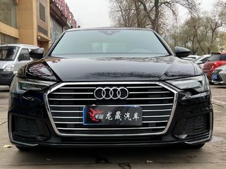 奥迪A6L 45TFSI 2.0T 自动 臻选动感型 