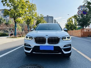 宝马X3 25i 2.0T 自动 豪华套装版 